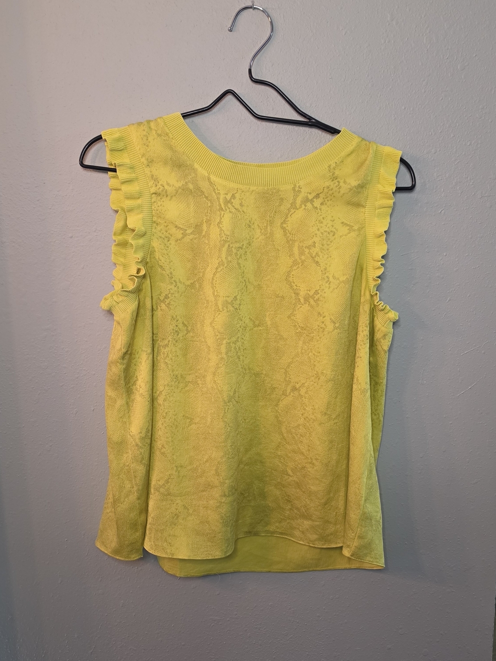 Current Air LA Yellow Snake Print Ruffle Sleeve Blouse Top Medium